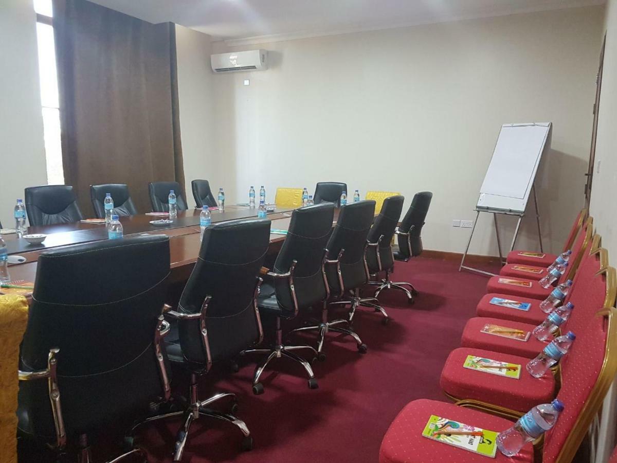 Dodoma Nashera Hotel מראה חיצוני תמונה